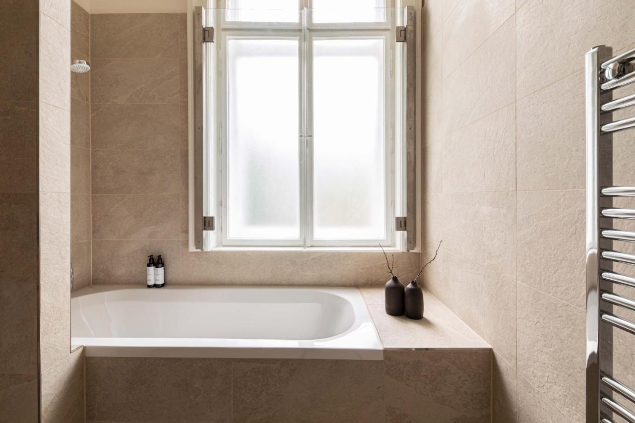 Zola Hotel - Palais De Boheme Adults Only เวียนนา ภายนอก รูปภาพ